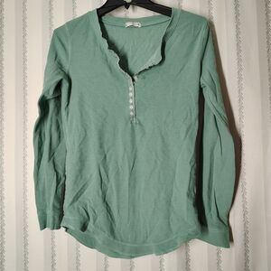 Chic Distressed- Seafoam- Long Sleeve Henley Top- Size 12(Unsure Of Brand, Vtg?)